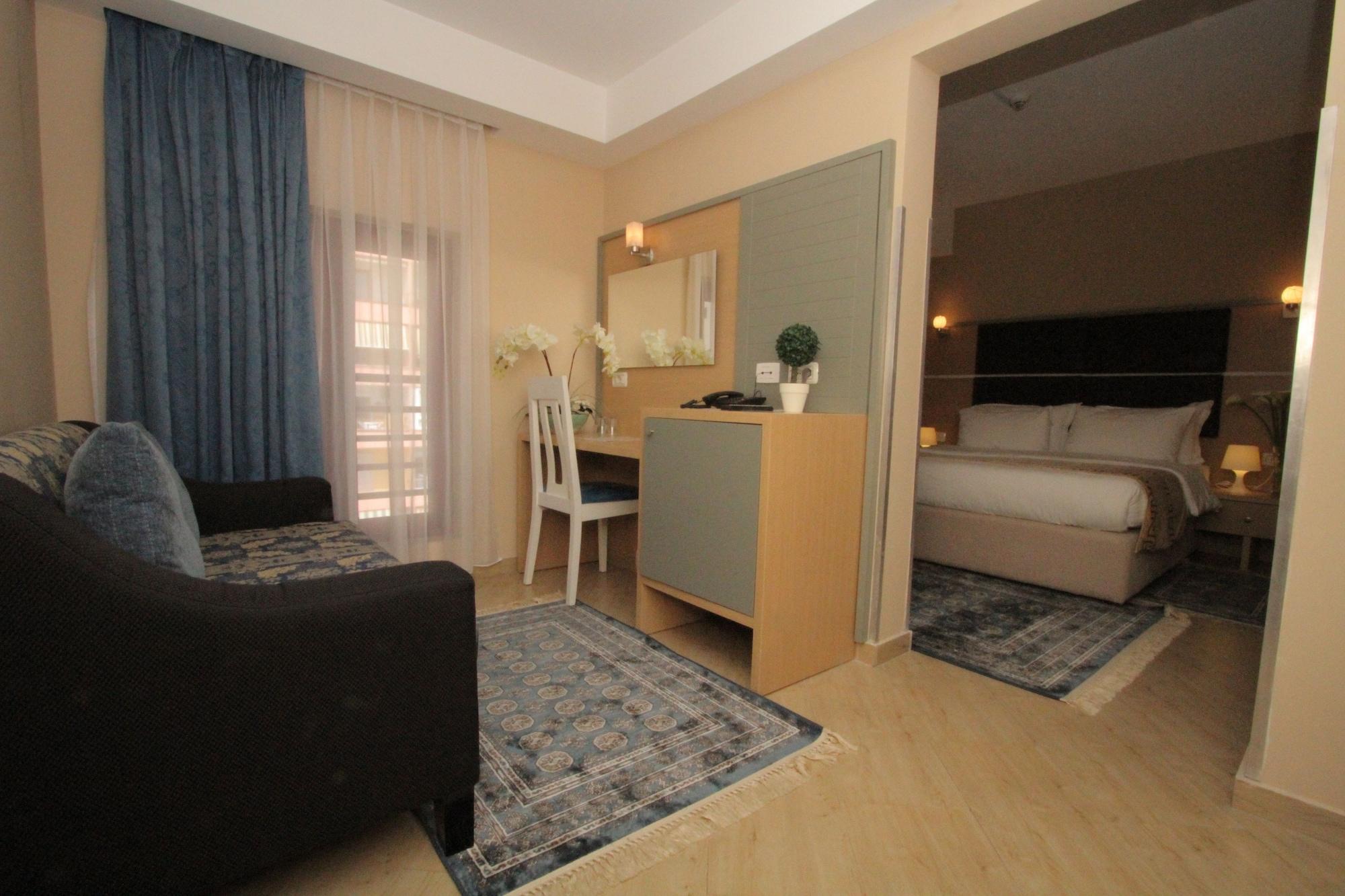 Capital Tirana Hotel Bruci Exterior foto